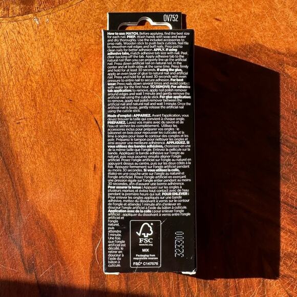 Sally Hansen Salon Effects Perfect Manicure Pride Nails Pink/Iridescent NIB - Picture 4 of 6